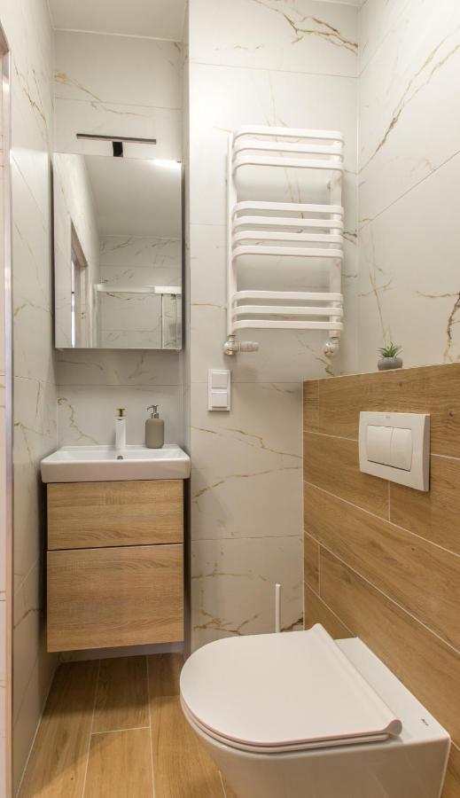 Golden Apartments/Sobd Katowice Ngoại thất bức ảnh